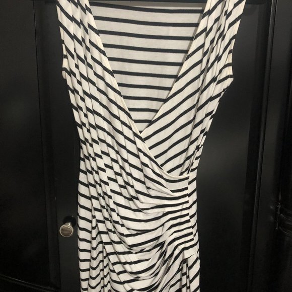 Bailey 44 black/white striped tank - Picture 1 of 3